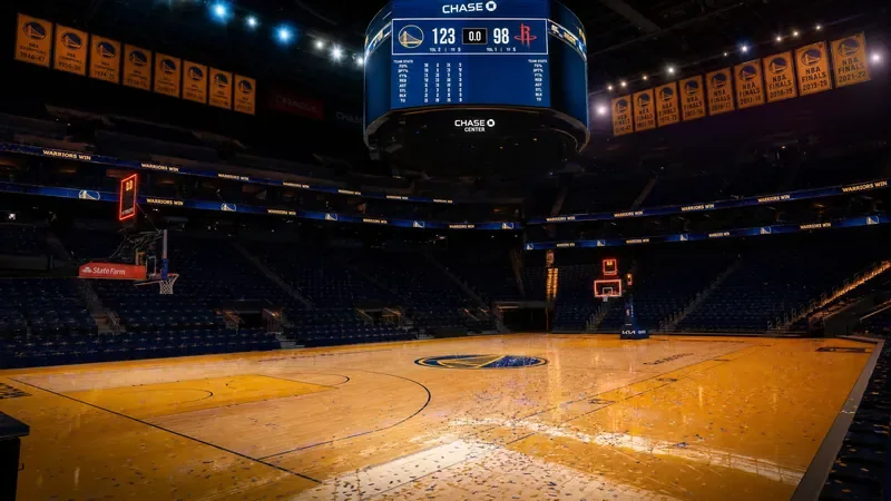 NBA Conference Semifinals Recap: Knicks Crush 76ers by 39, Wolves Pull Massive Upset in San Antonio
